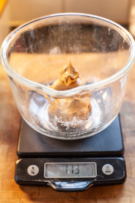 调制花生酱夹心