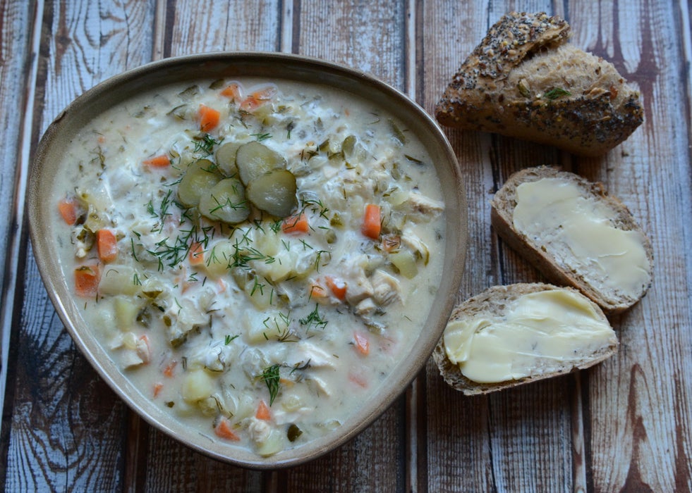 浓郁腌菜汤——独特的波兰风味菜肴