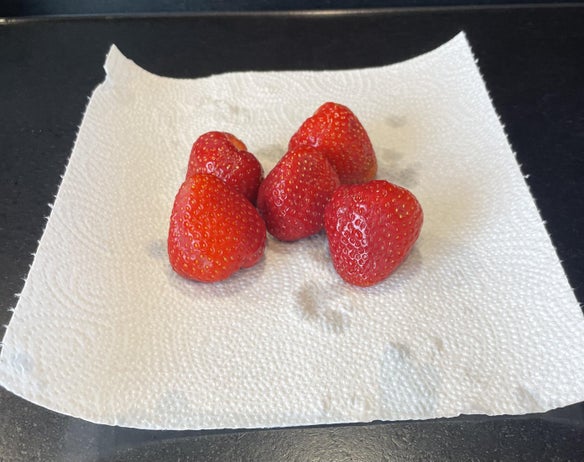 准备草莓