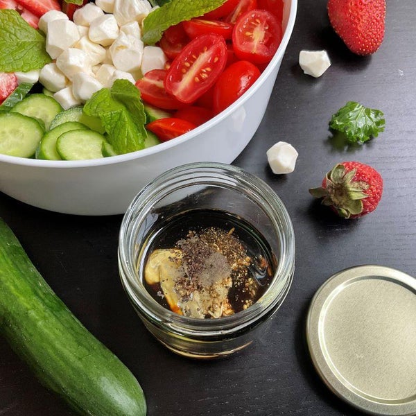 制作巴萨米克醋沙拉酱