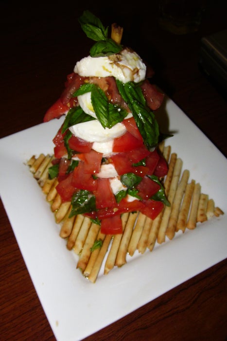 卡普雷塞宝塔沙拉