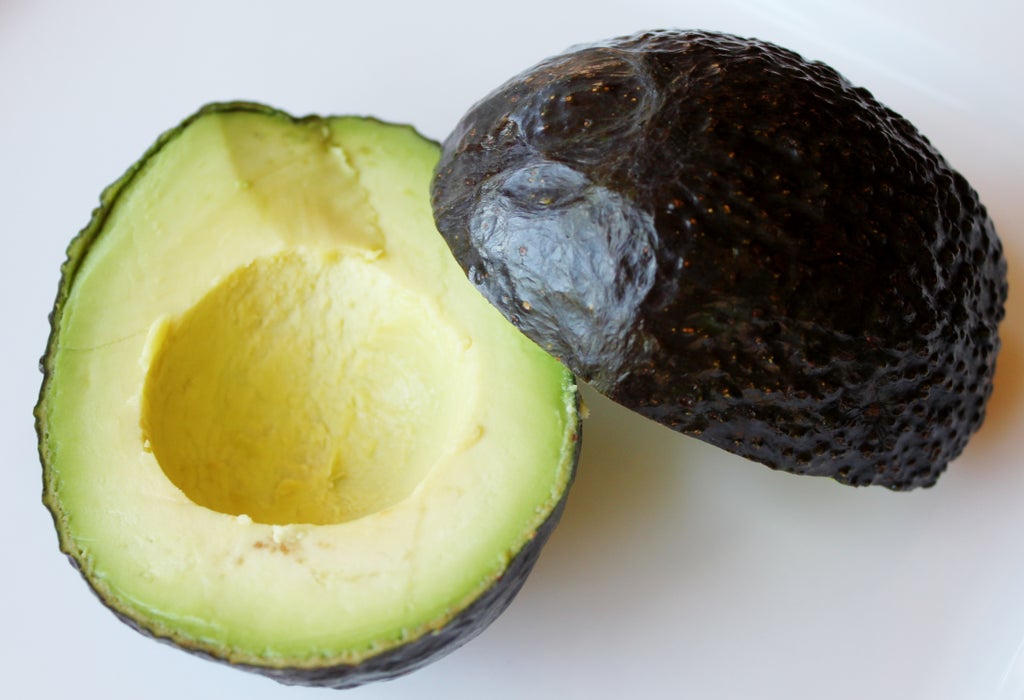 第一步：处理成熟牛油果