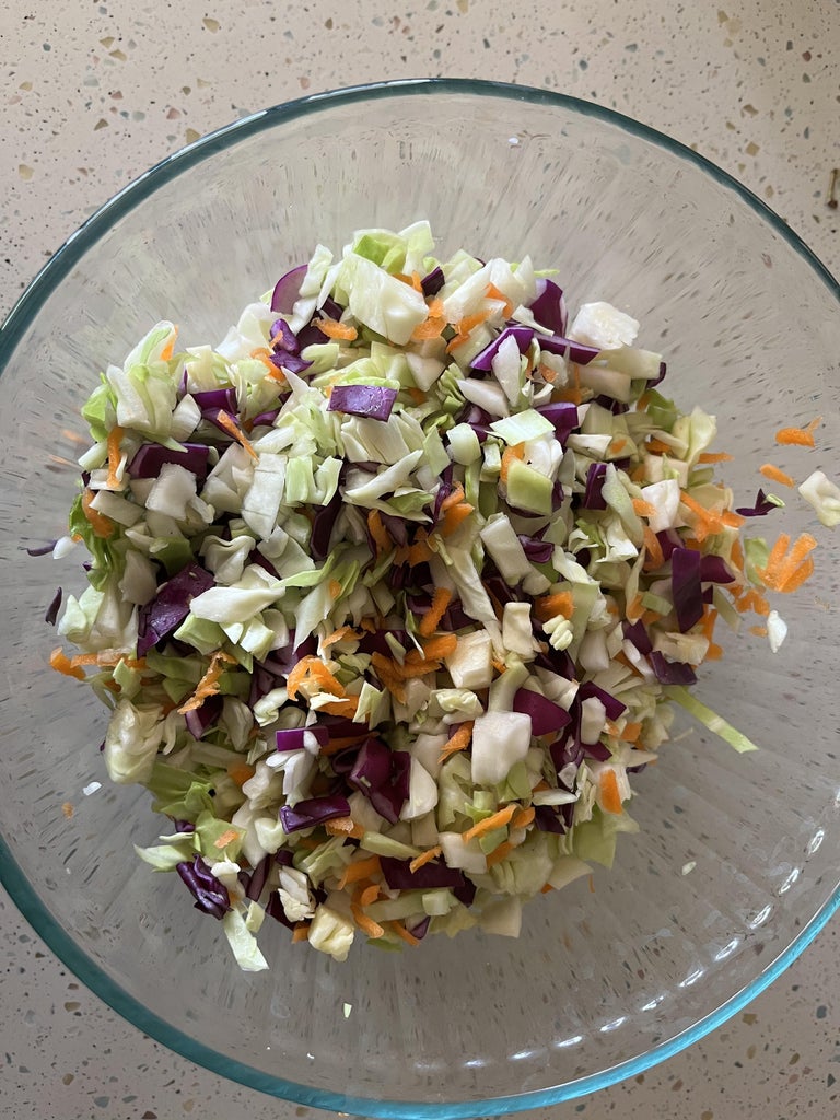 准备配料并混合