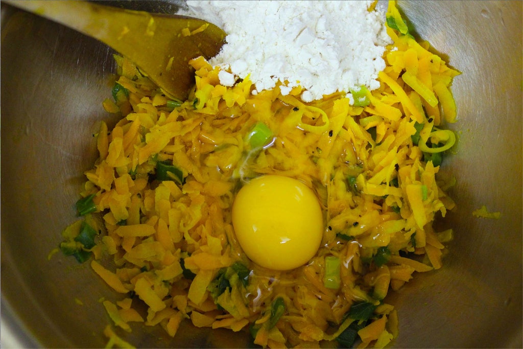 CROQUETTES_PREPARE THE BATTER