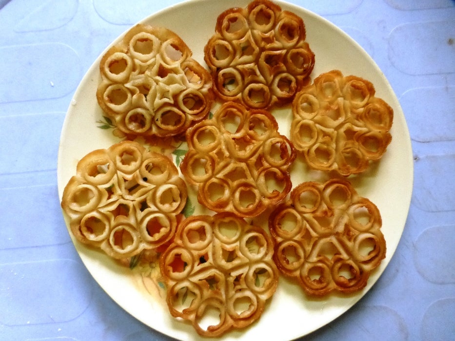 阿楚木鲁库：南印度甜味油炸小吃的模具版