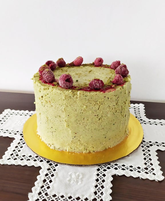 开心果树莓蛋糕