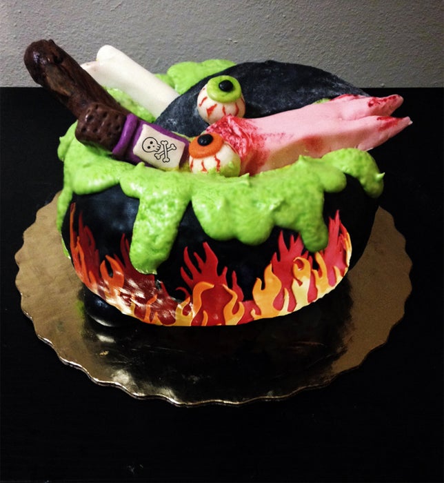 万圣节女巫坩埚蛋糕!