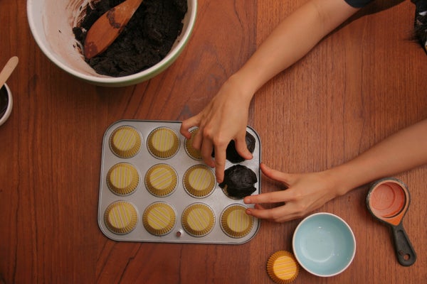 Molding Those Lil Cups