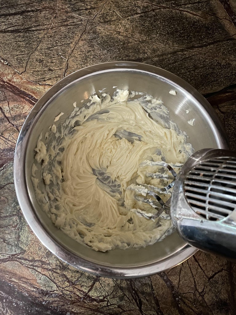 制作糖饼干面团