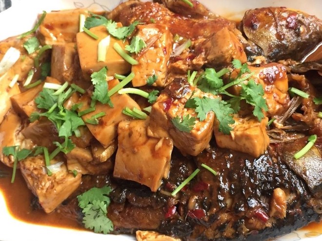 豆腐鲫鱼