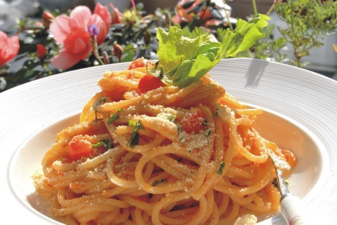 普罗旺斯大蒜西红柿面